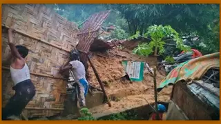 কক্সবাজারে পাহাড় ধসে চার শিশুসহ ৬ জনের মৃত্যু